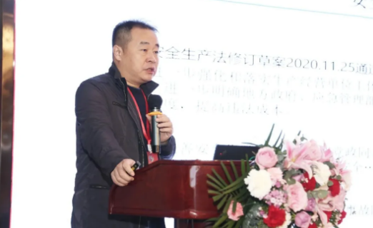 中国聚氨酯工业协会副秘书长 李建波