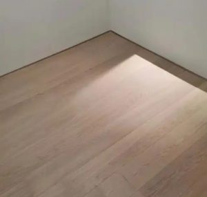 保温地板